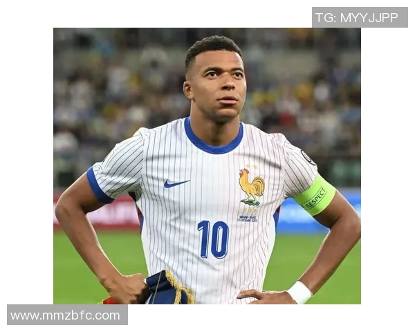 法国足球明星现役阵容解析与他们的辉煌成就回顾